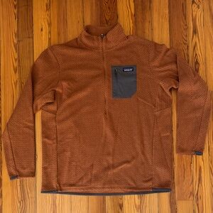 Patagonia Chest-Pocket Half-Zip — Burnt Orange with Charcoal Pocket